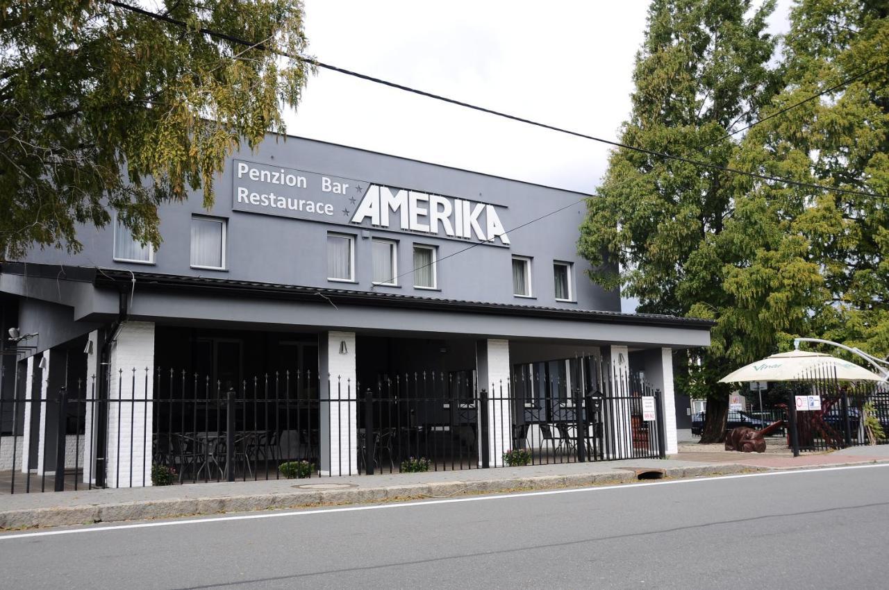 Restaurace A Hotel Amerika Havířov 외부 사진